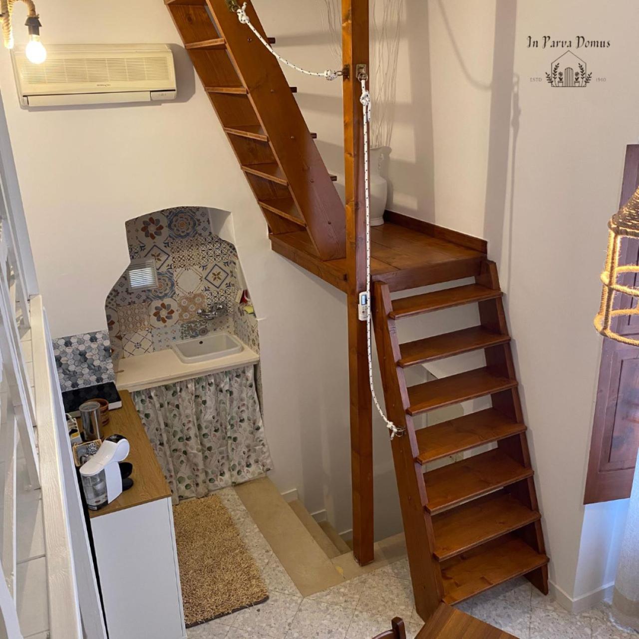 In Parva Domus Apartment Bitonto Exterior photo